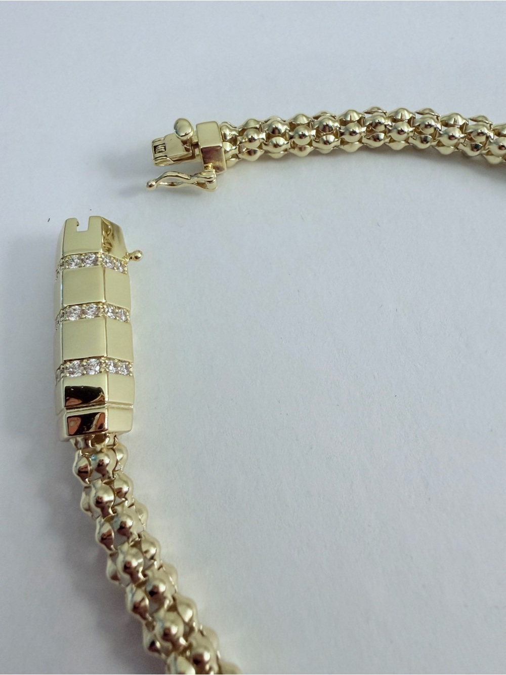 Very Unique! Multi-Stone Accent Chain Necklace 16” and 14k gold plated. NEW! - Picture 5 of 5